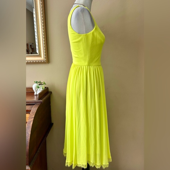 Dress the Population Alicia Dress Neon Yellow Chiffon Midi Twirl V-Neck Size S - Picture 9 of 11